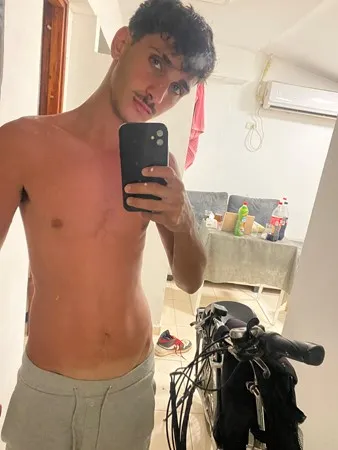 98Yoni69
