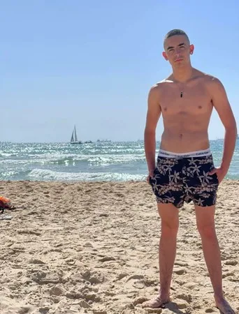 חתיךךךךךךך123