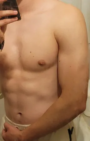 TheSexyGuy22