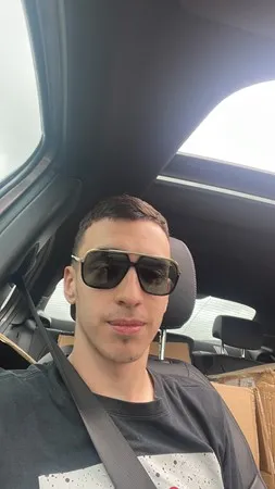 הגיבור מבש