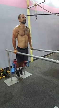 עקרב30
