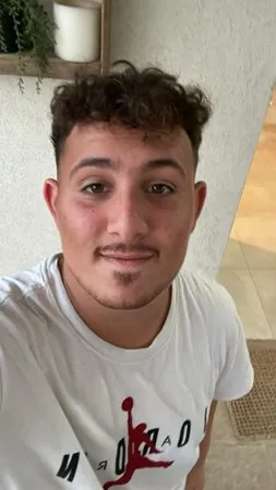 יאיאוש