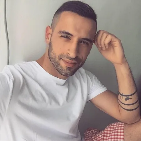 פול יאנג