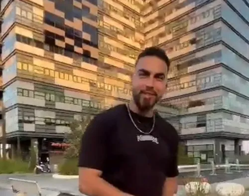 פוליס