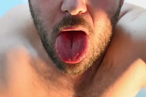Big.tongue