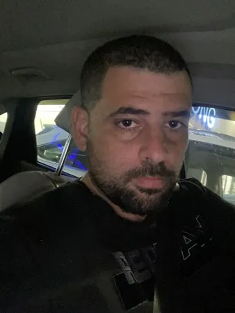 מציצן 