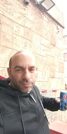 עקרבון44