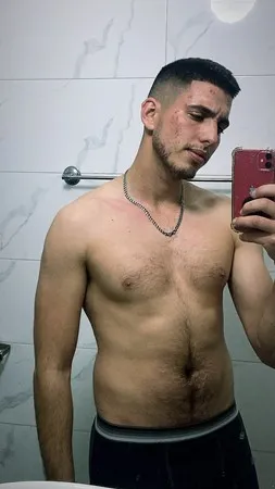 נתי רק בראש טוב