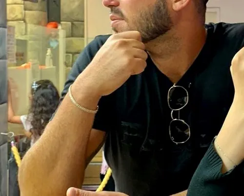 שלחי טלגרם.,.