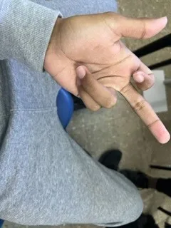המחזיק 2 דקות