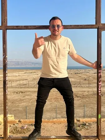 אבי רט