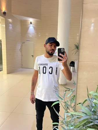 Nani25