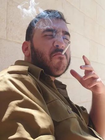 יאיר 77777