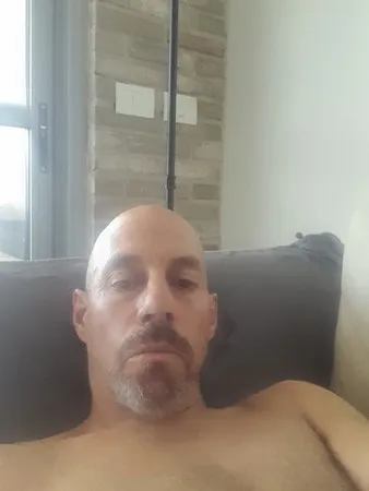 רוני המפנק הגדו
