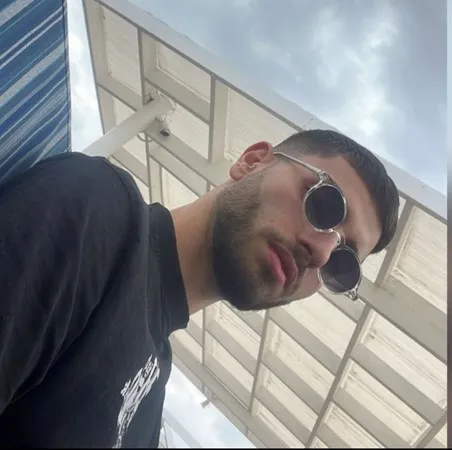 רוי 7878