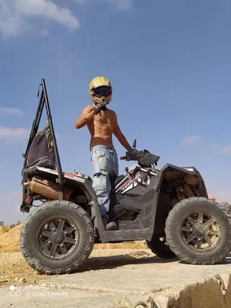 הסקרן והחוששת