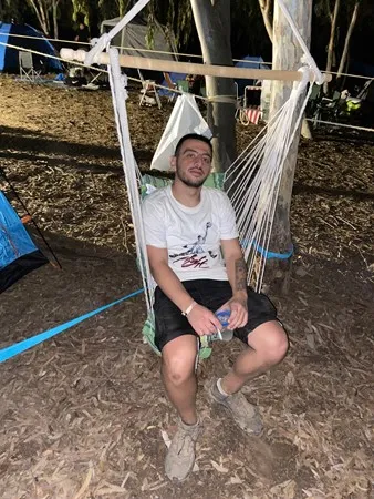 12ר