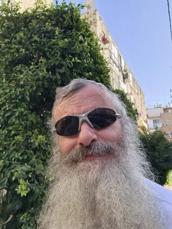 חרדיחרמן1976