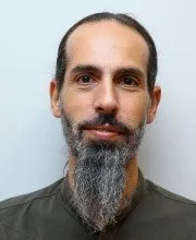 אברם המזיין