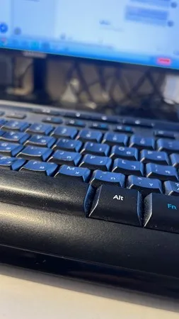 זמין עכשיו מרכז