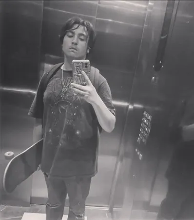 Roy_567