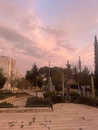 שלומי 421