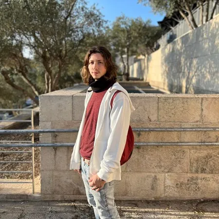 מקסיםב