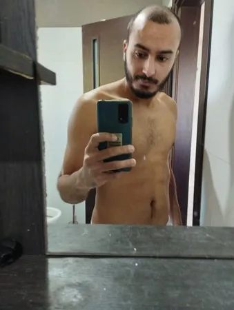 שלומי אש