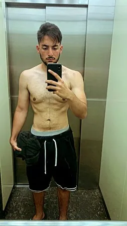 Noam kahan 
