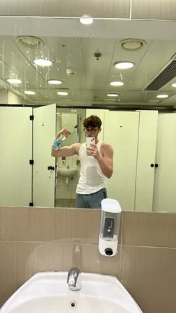 86282Johnny