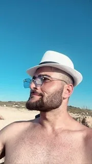 דניאל 888