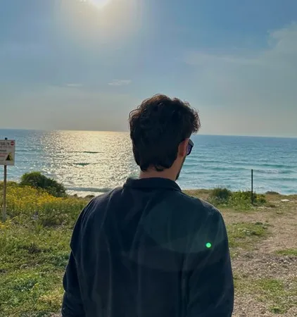 מצורן - Omris_u