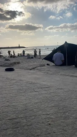 ג׳וני העקרב 