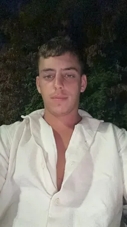 Eliav 2000