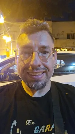 ר.א.
