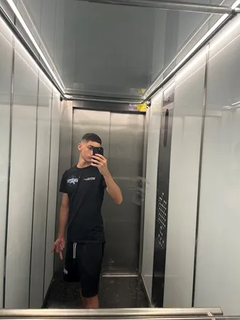 טל גרם בפרופיל