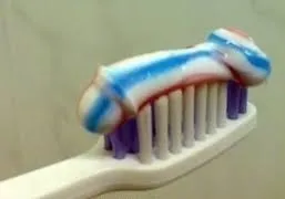 נושך את אוזנך