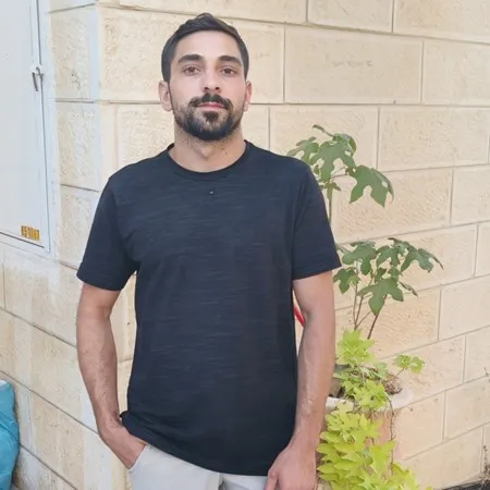 נחמוqw