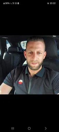 אלכס חתיך