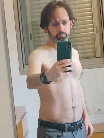 נדיר מאוד