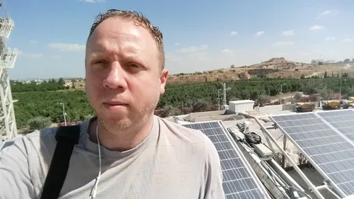 אלכס76