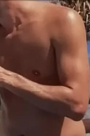 Gal the man