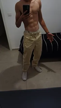  18Ishay