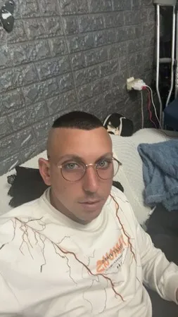 פולמון