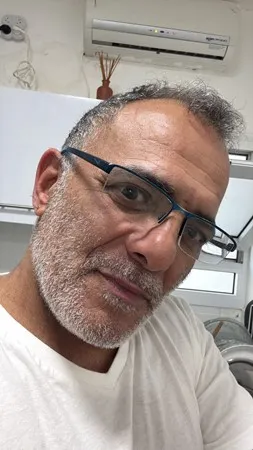 אלון ji