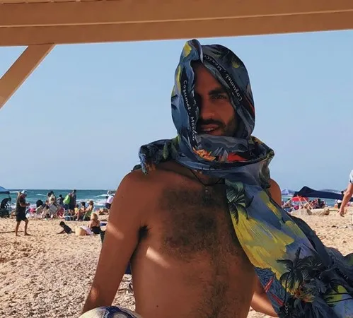משה אדם 