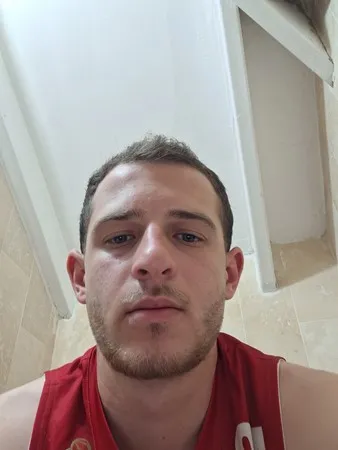בר233