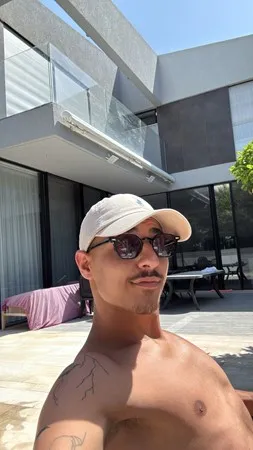 Yarinlev2233