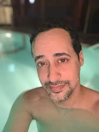 Johnny boy-שחום