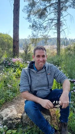 זיו88